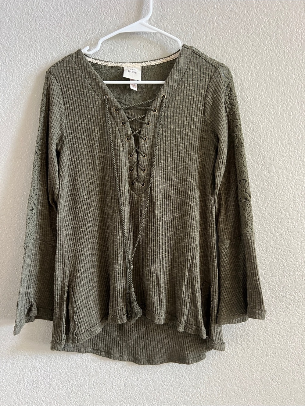 Knox Rose Lace-Up Ribbed Long-Sleeve Top in Olive Green Size XS - Picture 1 of 9